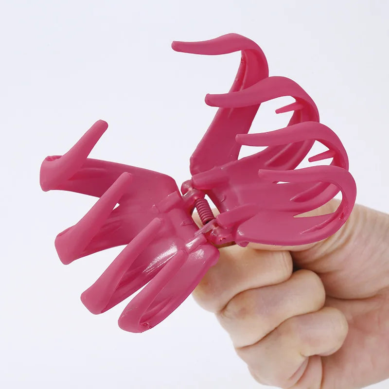 ❀ Curved Petal Hair Claw