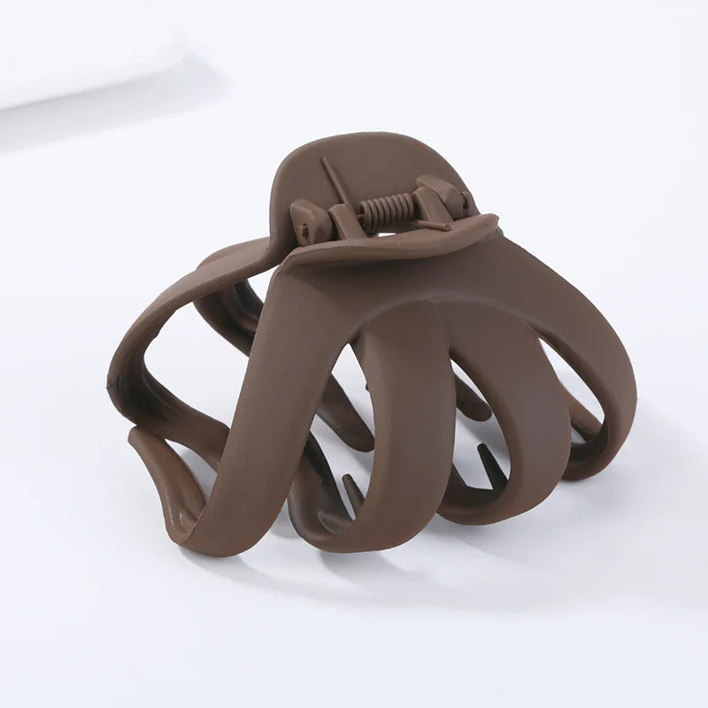 ❀ Curved Petal Hair Claw