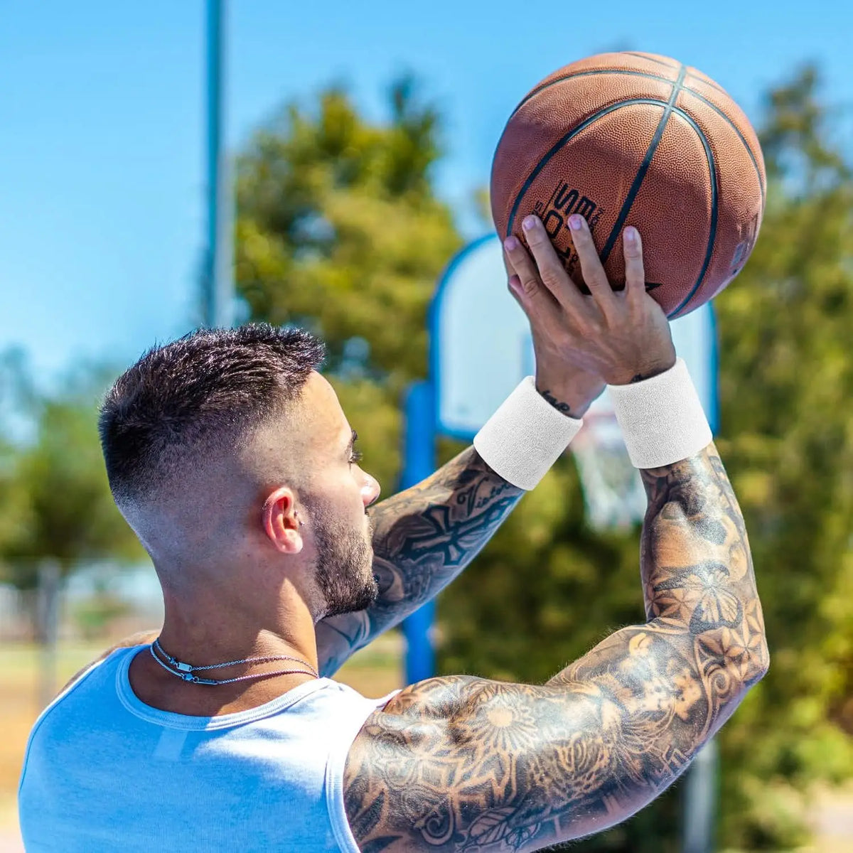 ☆ AOLIKES Sports Wrist Sweatband