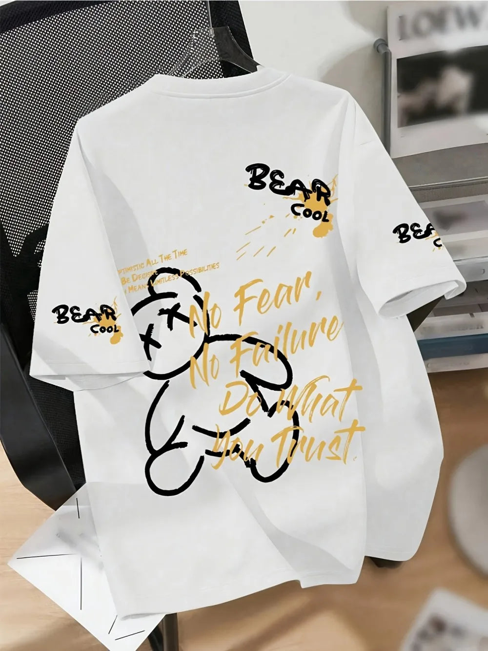 ☻ Men's Cartoon Bear Graphic Tee