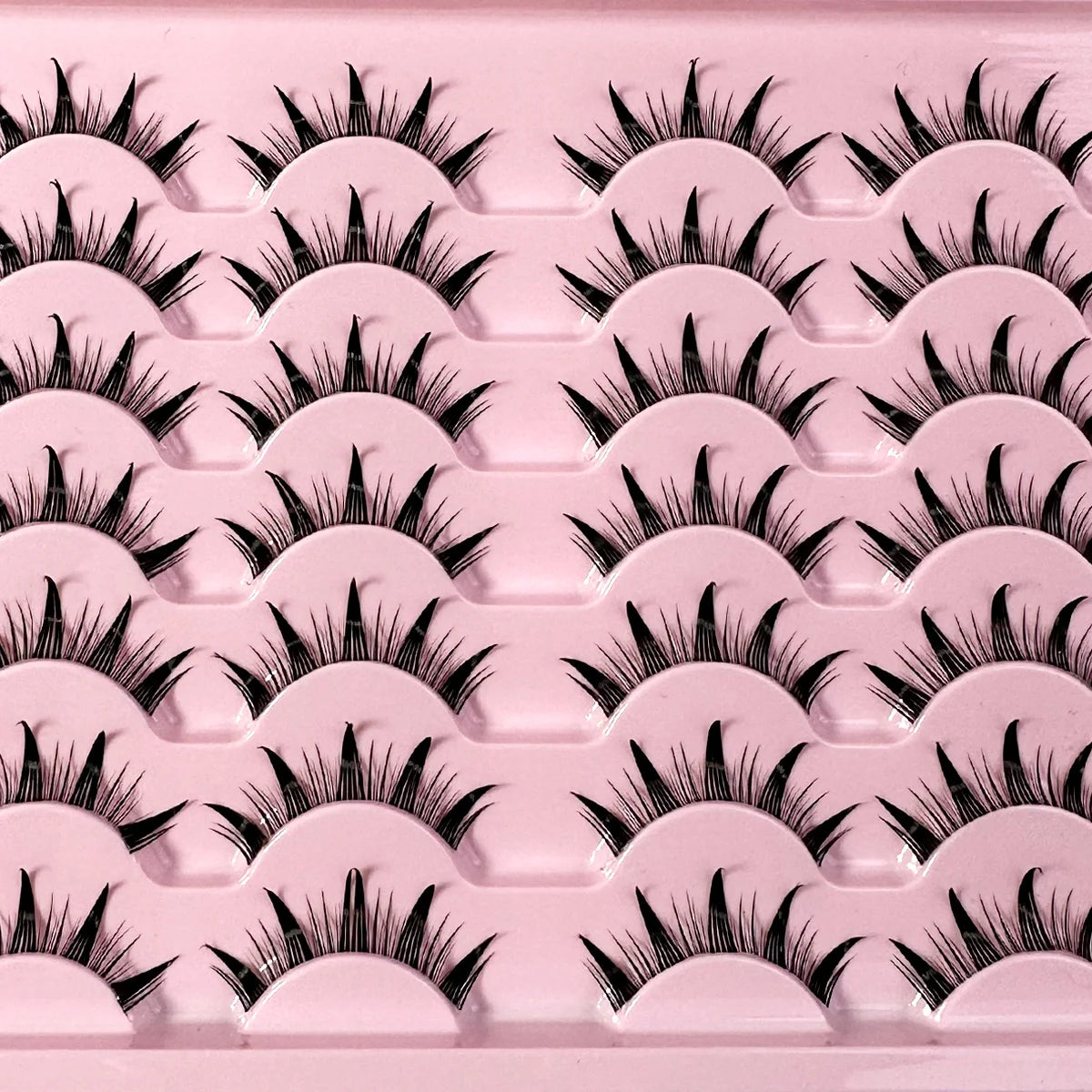 ✧ Manga Wispy False Eyelashes