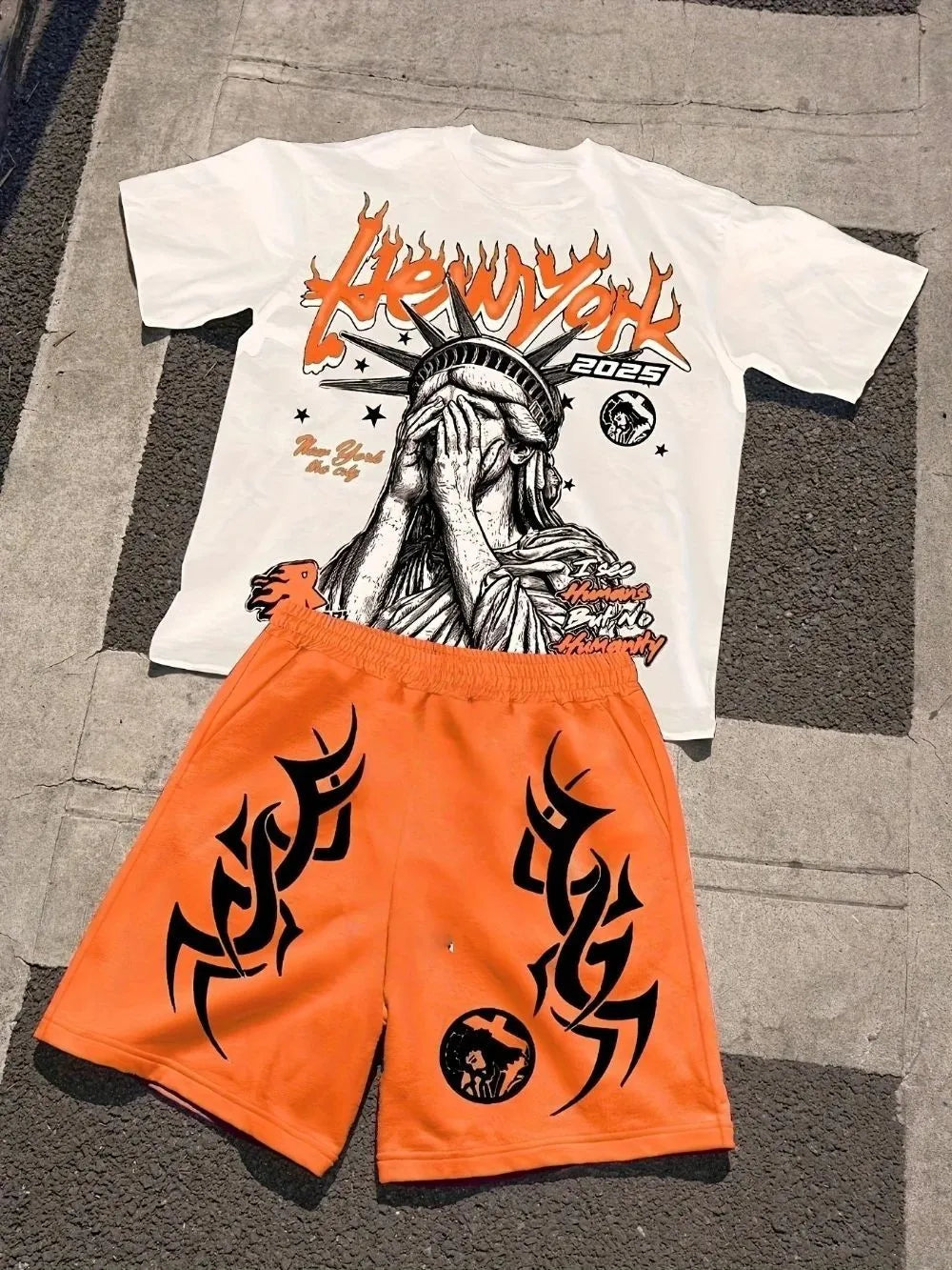✦ Men's Statue of Liberty Tee & Shorts Set