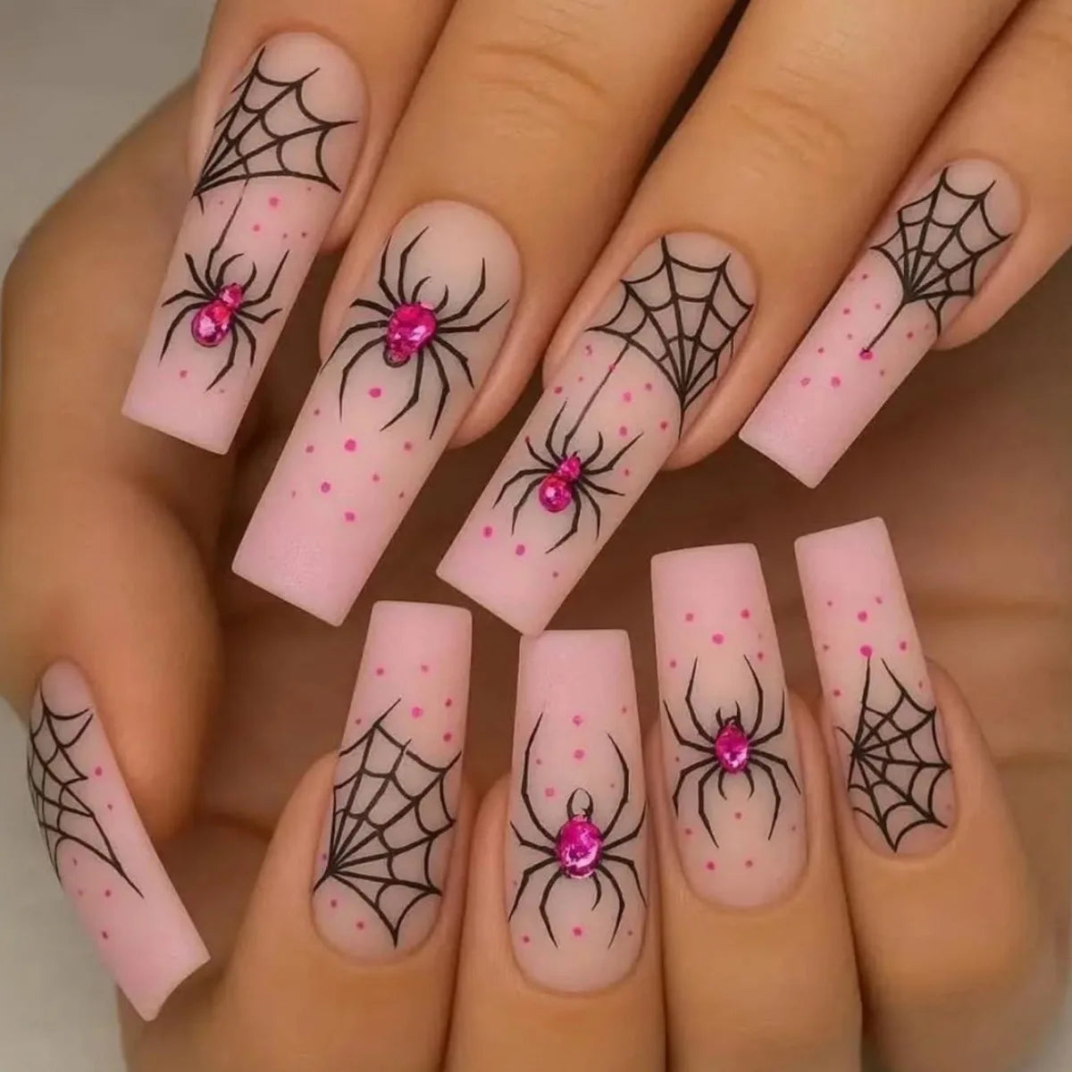 ♡ Glitter & Gothic Press-On Nails · 24 Pieces