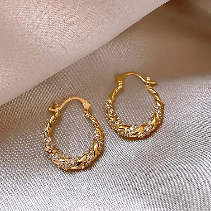 ⟡ Twisted Zircon Hoop Earrings