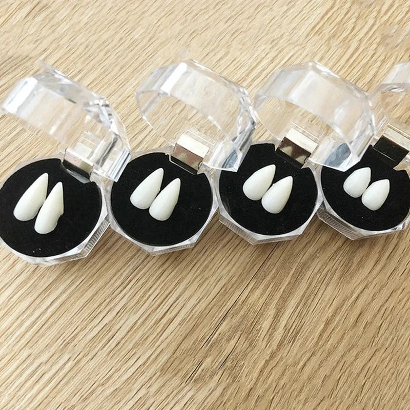 ☾ Vampire Costume Fangs