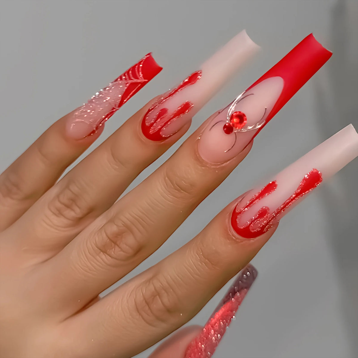 ♡ Glitter & Gothic Press-On Nails · 24 Pieces